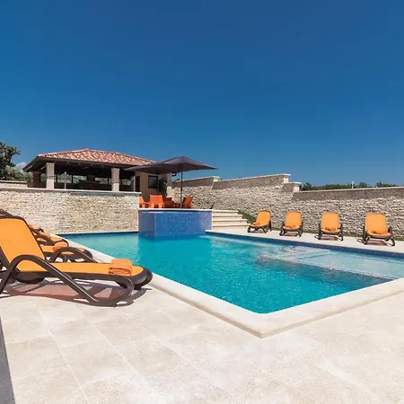 Luxury Maxima With Everything You Need Apartamento Valtura